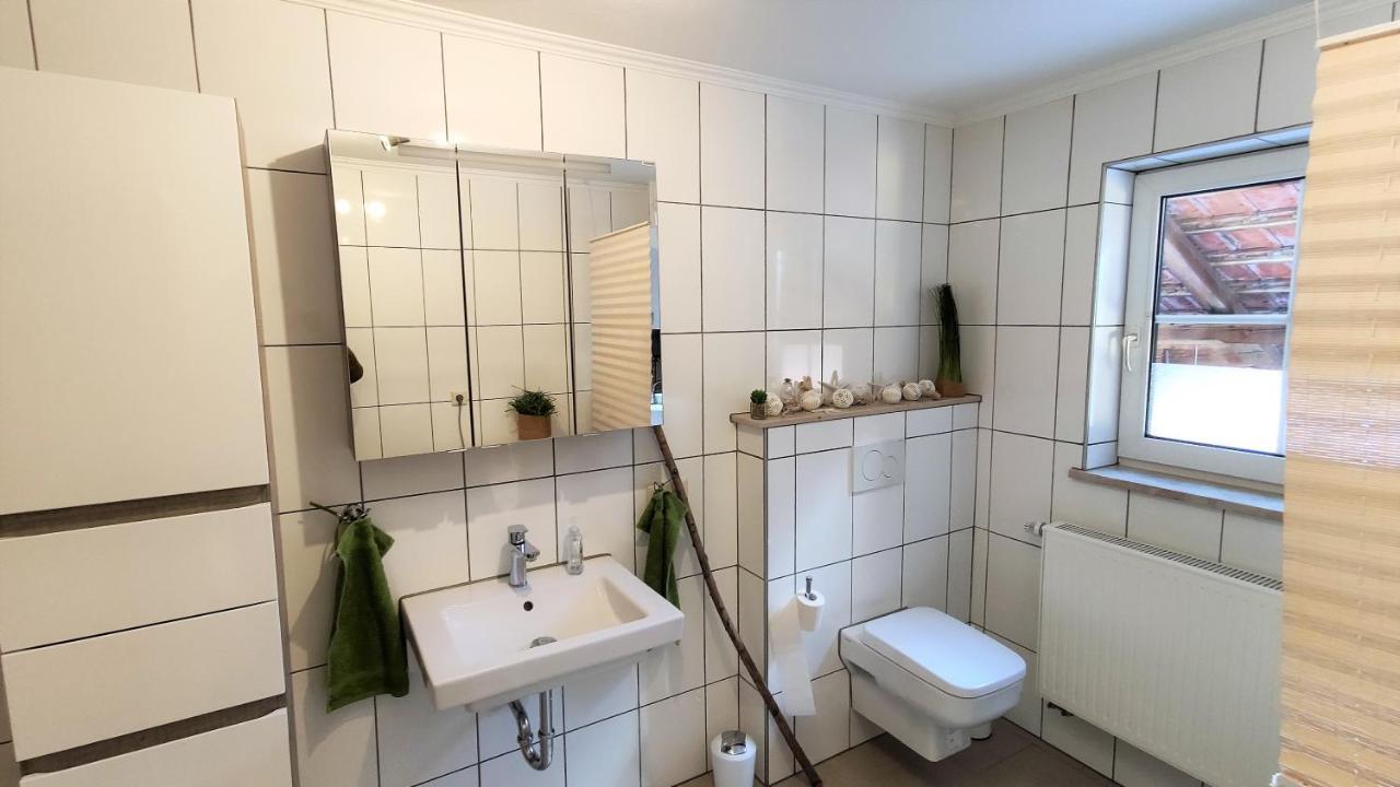 Gasthof Adler Ferienwohnung Ichenhausen Eksteriør bilde